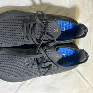 Gray Athletic Men's Shoes